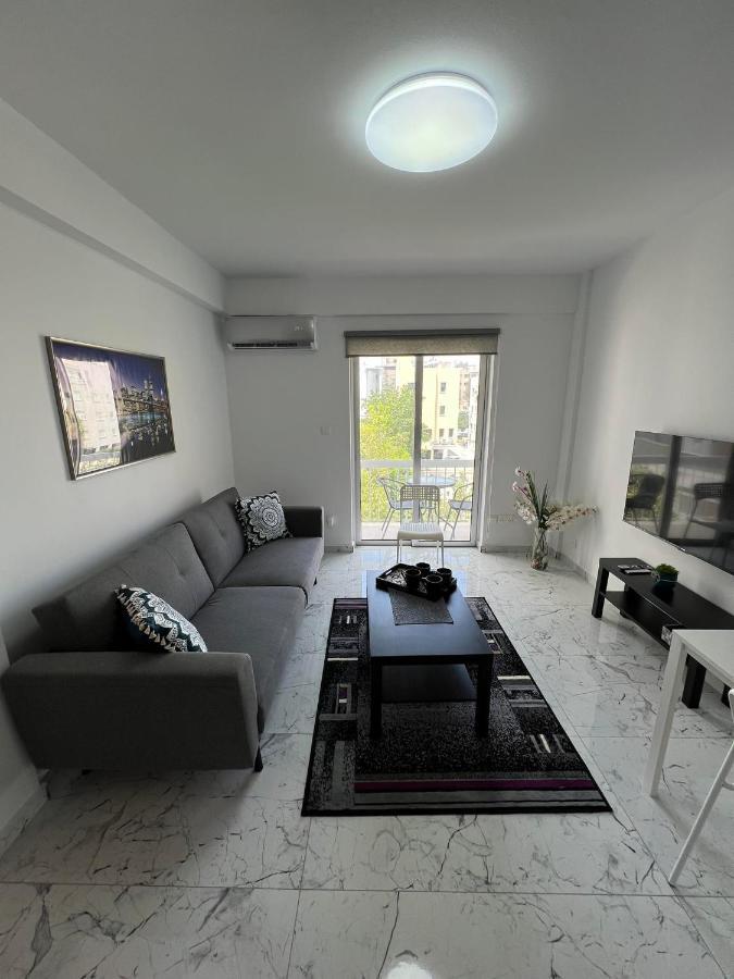 Amalia Residences Nikósie Exteriér fotografie